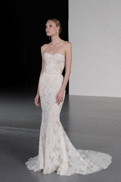 Mira-Zwilinger-RunWay_04-