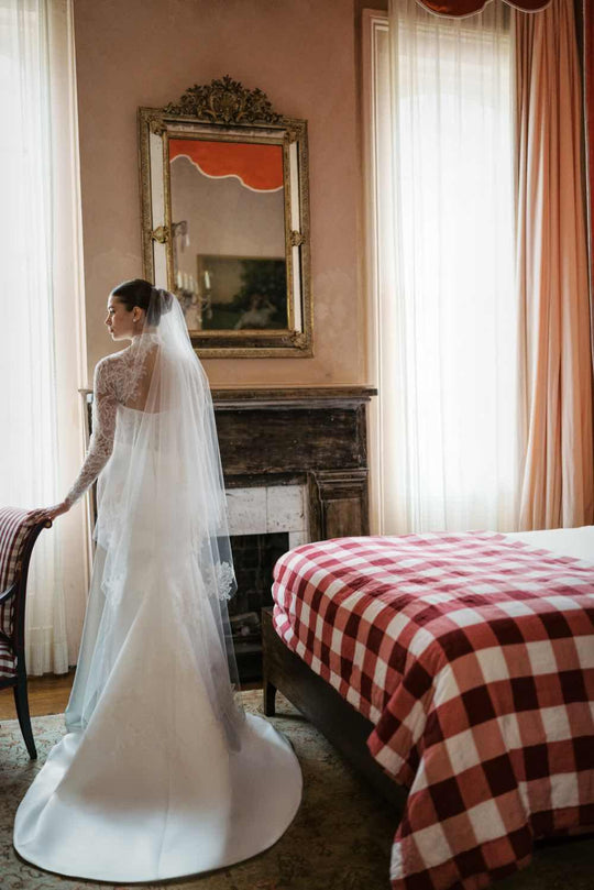 Anne Barge "Sully" Veil