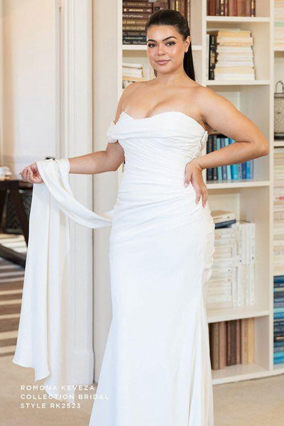 Romona Keveza 