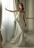Pronovias Privée "Deliades"