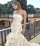 Pronovias Privee "Lilian"