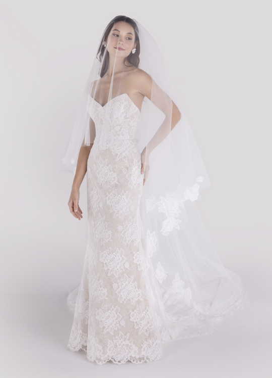 Blue Willow "Pawley" Veil