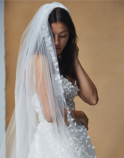 Amsale Nouvelle R394V Veil