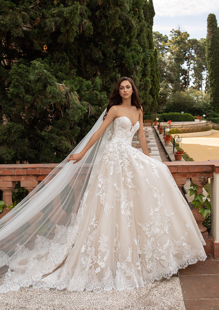 Pronovias "Elcira"