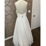 Amsale Nouvelle "Bryce" Sample Gown